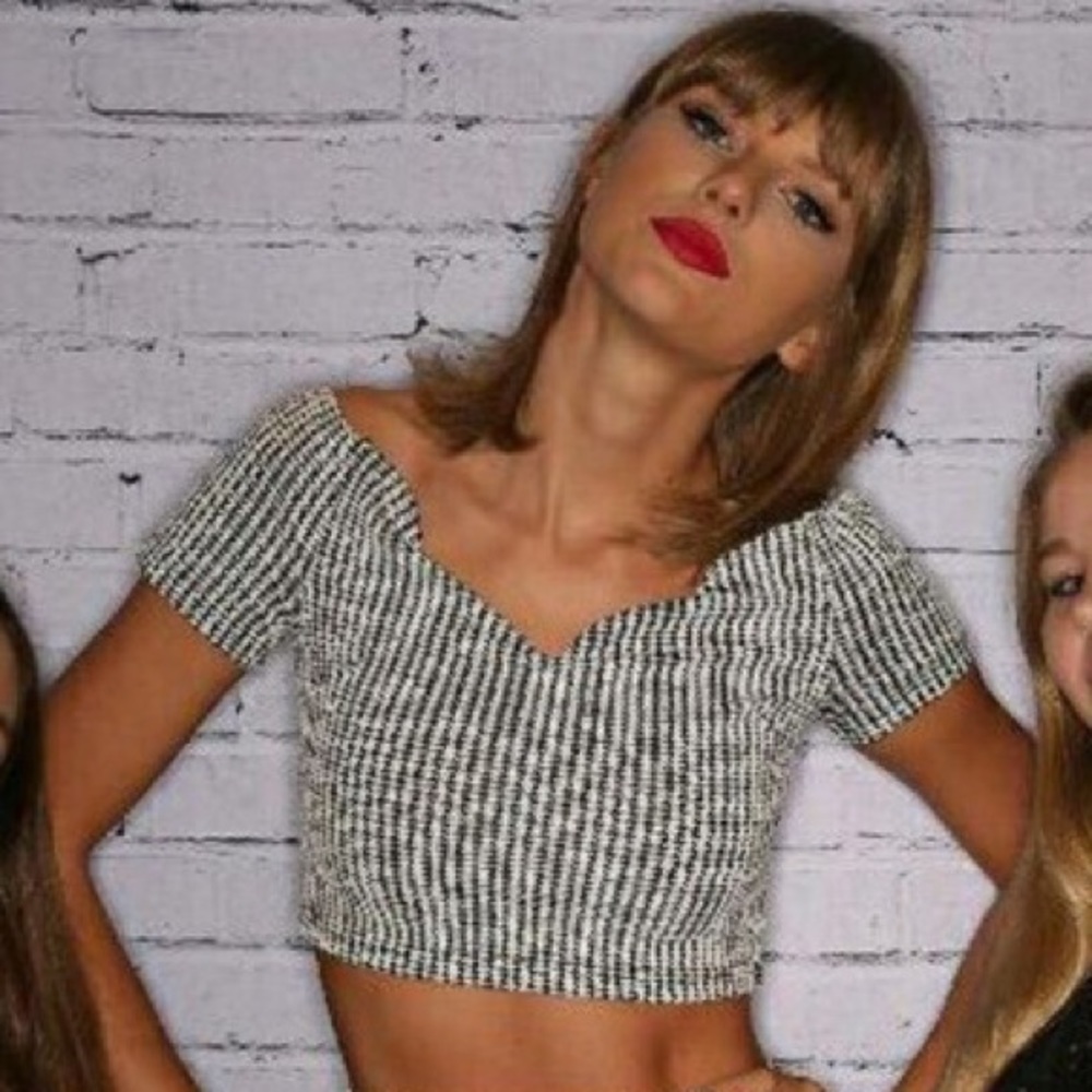 NWT MINKPINK Sweetheart Crop top ASO Taylor Swift!